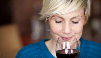 Red Wine Compound Offers New Hope for Alzheimer's